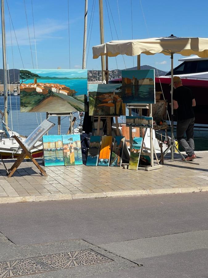 Grand Studio Neuf A 50 M Du Port Saint-Tropez Exteriör bild